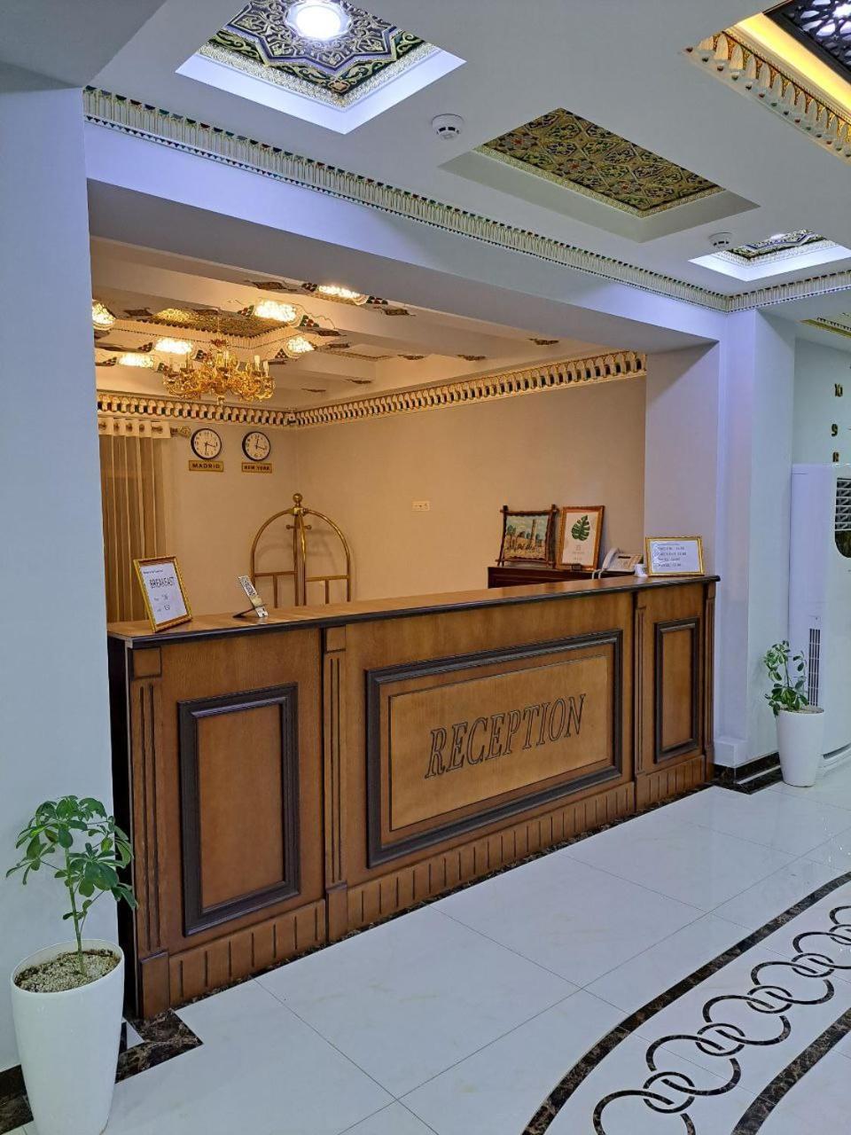 Caravan Plaza Inn Boutique ブハラ エクステリア 写真